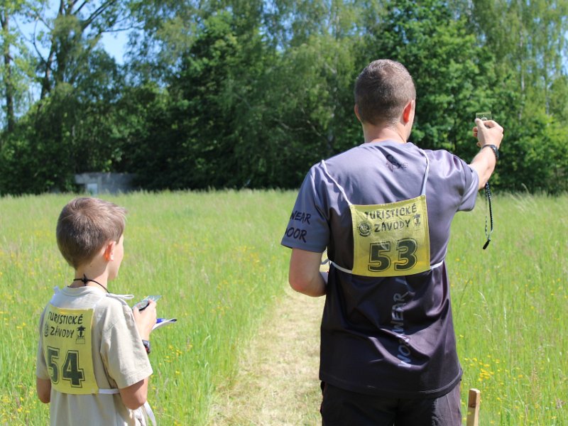 03 Odhad 2.JPG - 3. závod Českého poháru 2024 - Karviná (18. 5. 2024): Odhad vzdálenosti